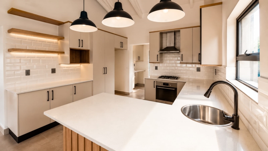 To Let 3 Bedroom Property for Rent in Melodie North West